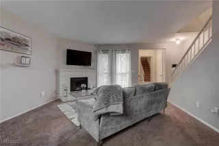 Primary Photo for MLS#: 2690202