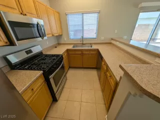 Photo #6: 2690236 Listing 