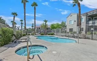 Photo #2: 2690259 Listing 