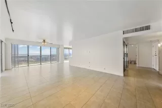 Photo #6: 2690270 Listing 