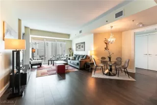 Photo #5: 2690273 Listing 