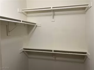 Photo #6: 2690282 Listing 