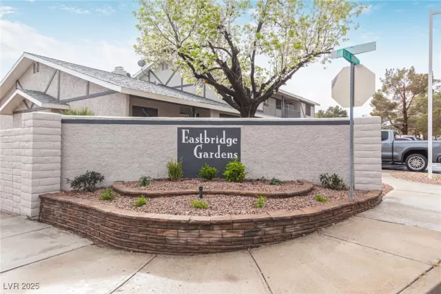 MLS: 2690299 Condo For Sale