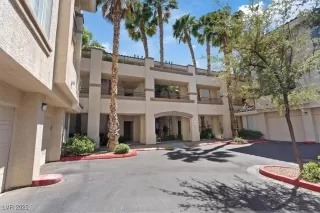 Photo #3: 2690330 Listing