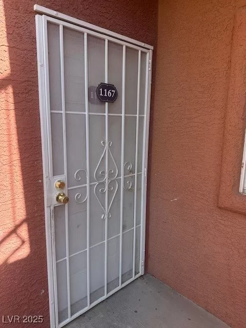 MLS: 2690396 Condo For Sale