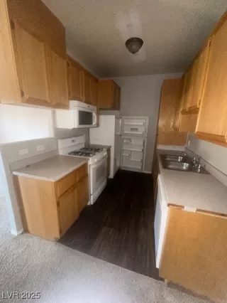 Photo #5: 2690396 Listing 