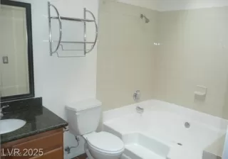 Photo #5: 2690406 Listing 