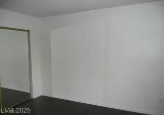 Photo #6: 2690406 Listing 