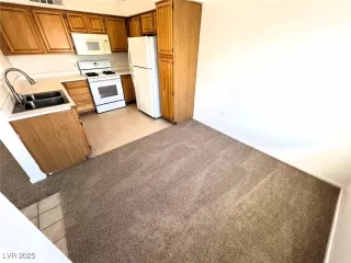 Photo #3: 2690412 Listing 