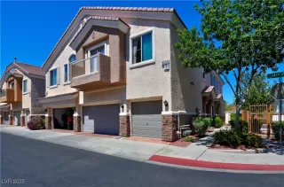 Photo #1: 2690417 Listing 