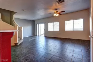 Photo #5: 2690417 Listing 