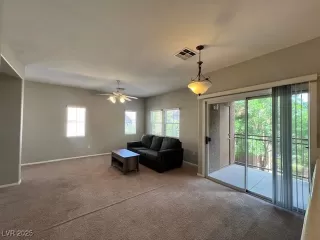 Photo #3: 2690475 Listing 