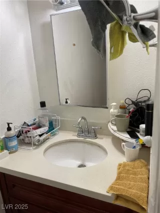 Photo #2: 2690481 Listing