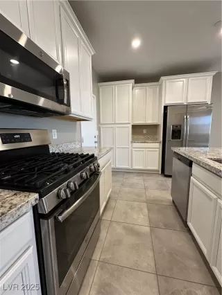 Photo #6: 2690484 Listing 