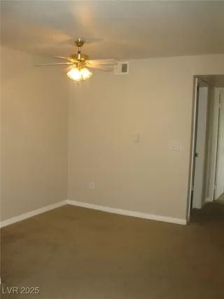 Photo #5: 2690509 Listing 