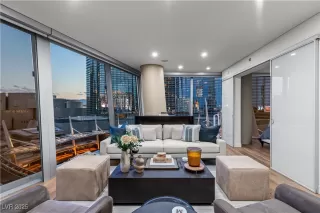 Photo #2: 2690517 Listing 