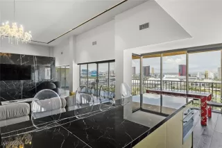 Photo #6: 2690554 Listing 