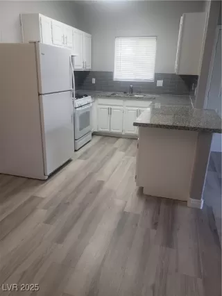 Photo #1: 2690610 Listing