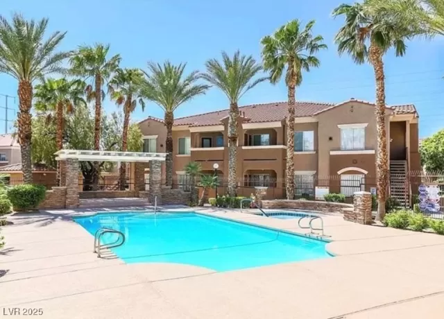 MLS: 2690615 Condo For Sale