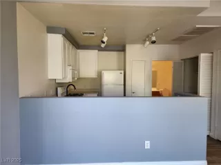 Photo #6: 2690615 Listing 