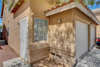 Photo #5: 2690651 Listing