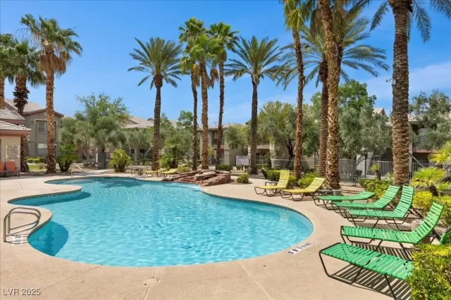 MLS: 2690661 Condo For Sale