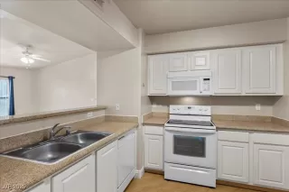 Photo #2: 2690661 Listing 