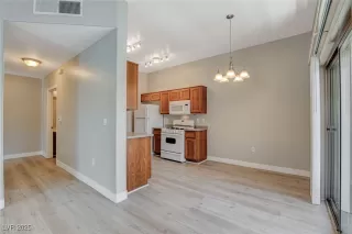 Photo #6: 2690693 Listing 