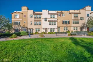 Click for more information on MLS # 2690730 : 51 MORNING MIMOSA COURT More Details about MLS # 2690730 : 51 MORNING MIMOSA COURT