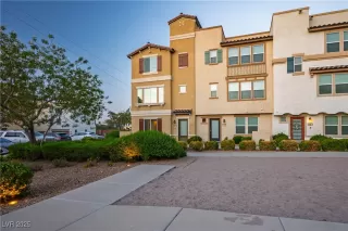 Photo #1: 2690730 Listing