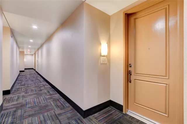 MLS: 2690748 Condo For Sale