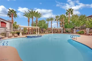 Photo #3: 2690757 Listing 