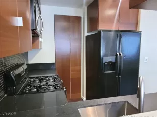 Photo #5: 2690806 Listing 