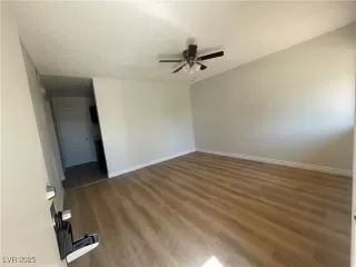 Photo #5: 2690818 Listing 