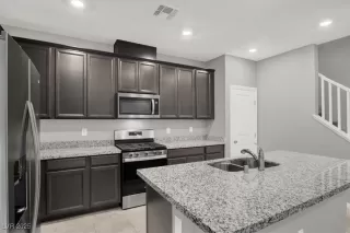 Photo #6: 2690822 Listing 