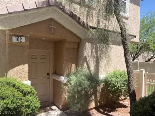 Photo #1: 2690840 Listing 