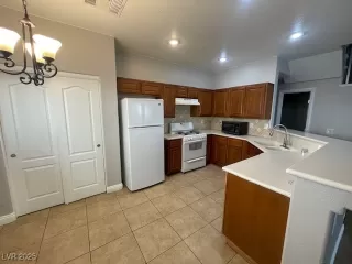 Photo #4: 2690840 Listing 