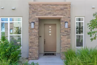 Photo #3: 2690865 Listing