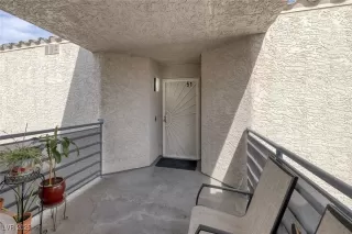 Photo #5: 2690871 Listing 