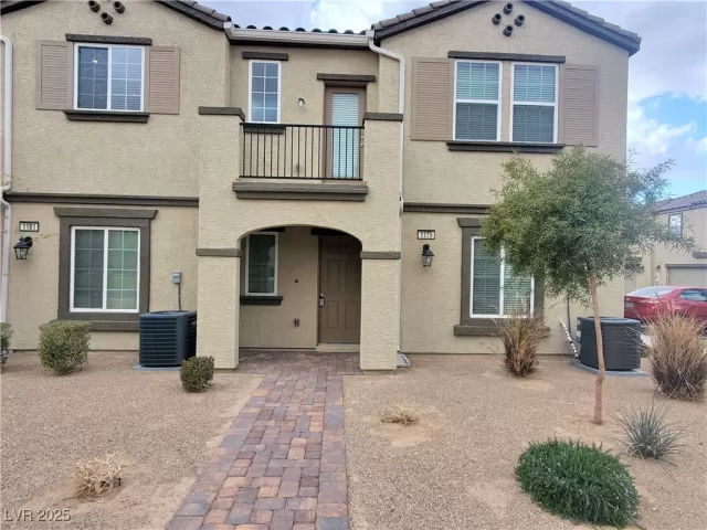 MLS: 2690895 Condo For Sale