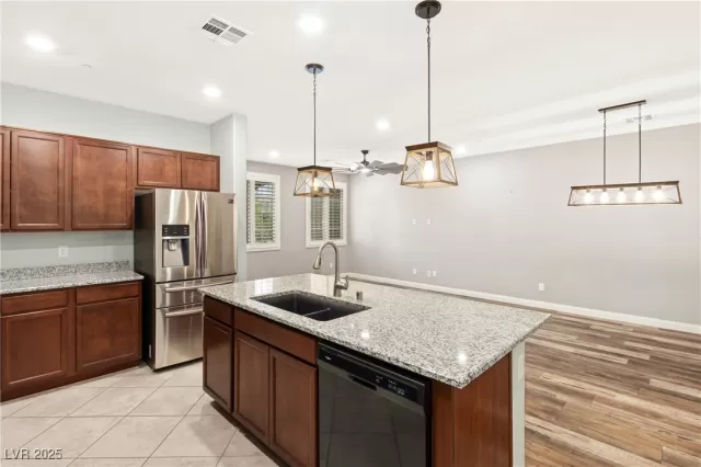 MLS: 2690898 Condo For Sale