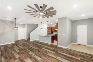 Photo #1: 2690898 Listing 