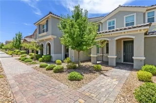 Photo #4: 2690898 Listing 