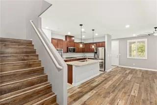 Photo #6: 2690898 Listing 