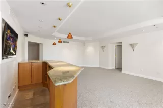 Photo #3: 2690909 Listing 