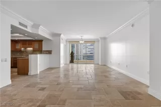 Photo #2: 2690913 Listing 