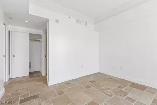 Photo #5: 2690913 Listing 