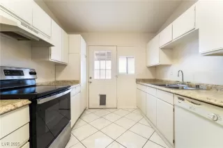 Photo #5: 2690961 Listing 