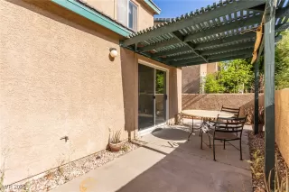 Photo #2: 2690968 Listing 