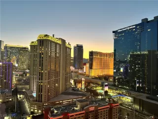 Photo #2: 2690971 Listing 